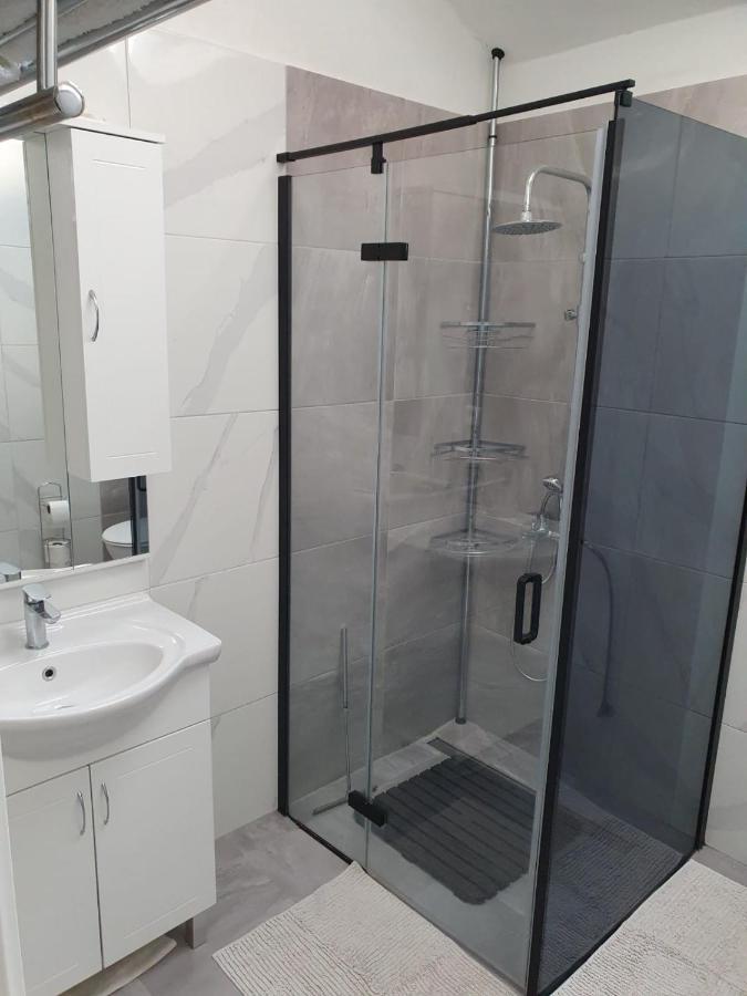 Apartment Marija Jezera Ngoại thất bức ảnh